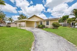 Picture of 702 SW 79Th Ave, North Lauderdale, FL 33068