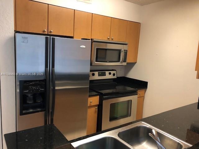 Picture of 2811 N Oakland Forest Dr # 105, Oakland Park FL 33309
