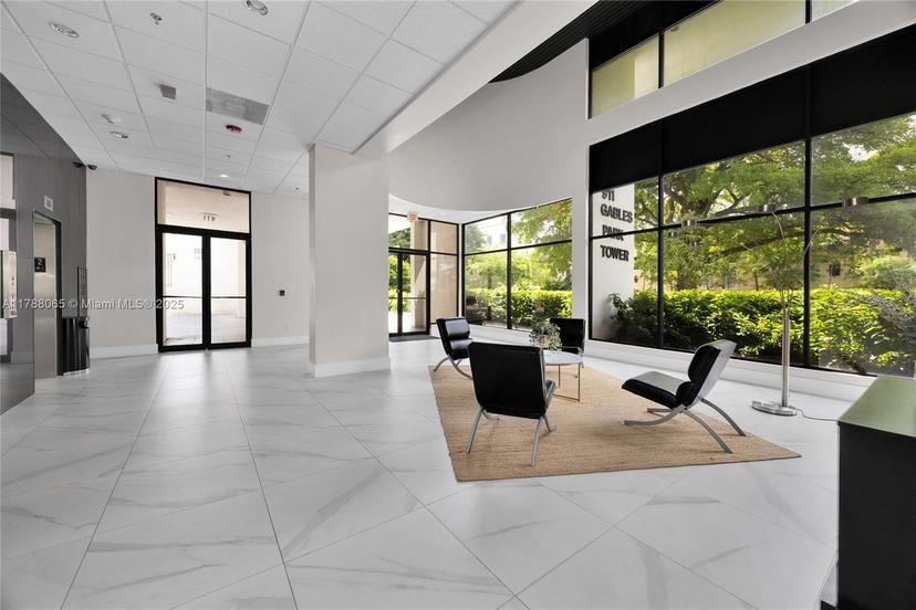 Picture of 911 E Ponce De Leon Blvd # 1402, Coral Gables FL 33134