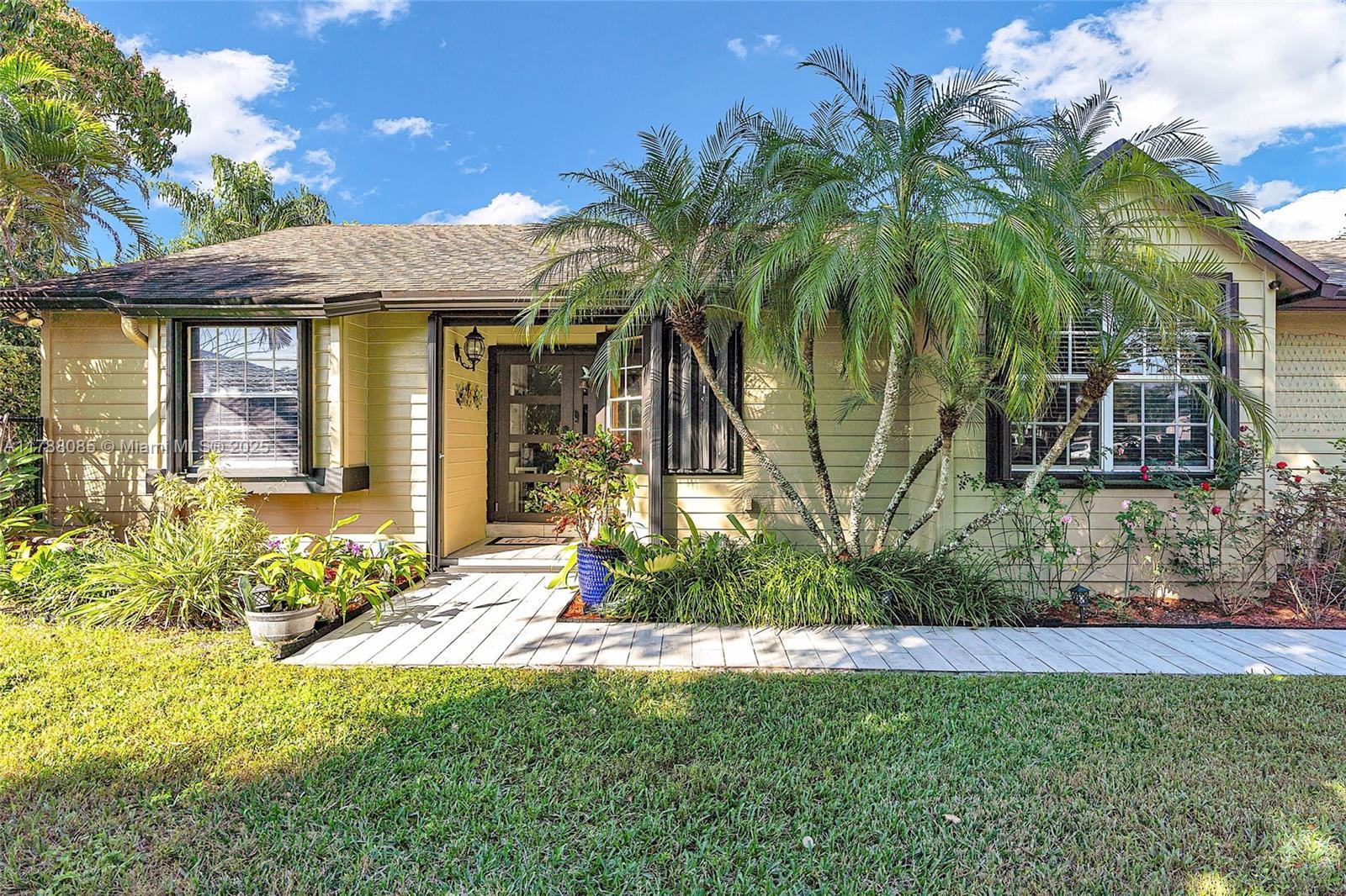 Picture of 15031 SW 154Th Ter, Miami, FL 33187