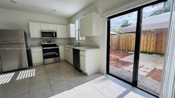 Picture of 1220 NE 5Th Ct, Florida City, FL 33034