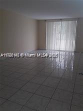Picture of 5950 Del Lago Cir # 112, Sunrise, FL 33313
