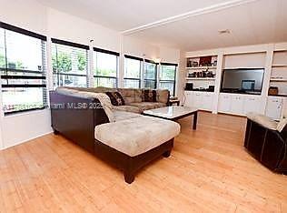 Picture of 1278 SW 117Th Way, Davie, FL 33325