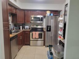 Picture of 6500 Cypress Rd # 301, Plantation, FL 33317