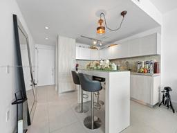 Picture of 3131 NE 7Th Ave # 2805, Miami, FL 33137