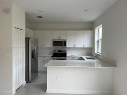 Picture of 1676 SE 26Th Ter, Homestead, FL 33035