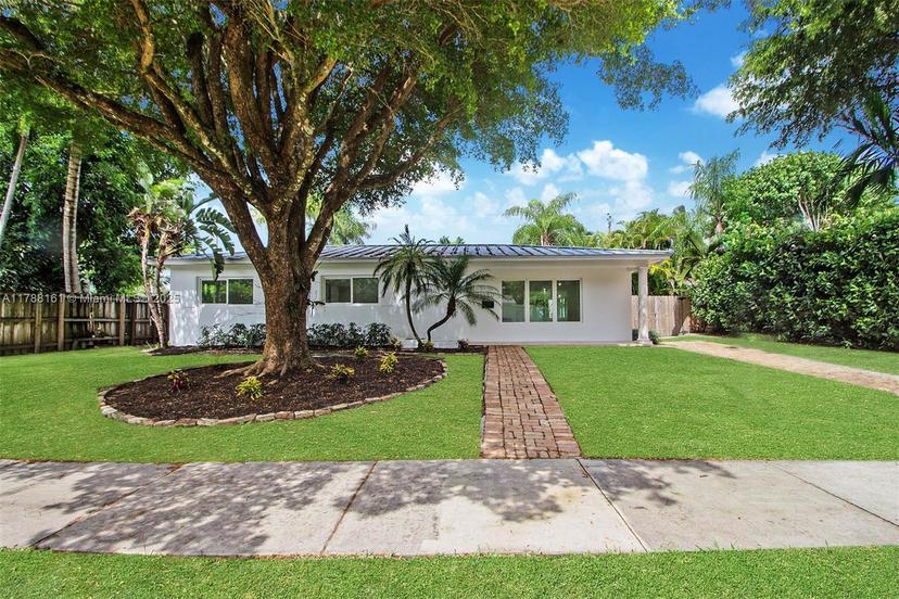 Picture of 8120 SW 62Nd Place, Miami FL 33143