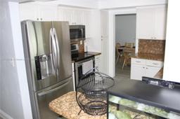 Picture of 5031 SW 88Th Ter, Cooper City, FL 33328