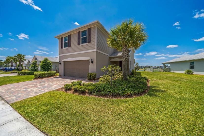Picture of 10484 SW Captiva Dr, Port St. Lucie FL 34987