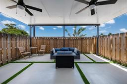 Picture of 23093 SW 128Th Pl, Miami, FL 33170