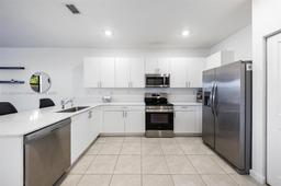 Picture of 23093 SW 128Th Pl, Miami, FL 33170