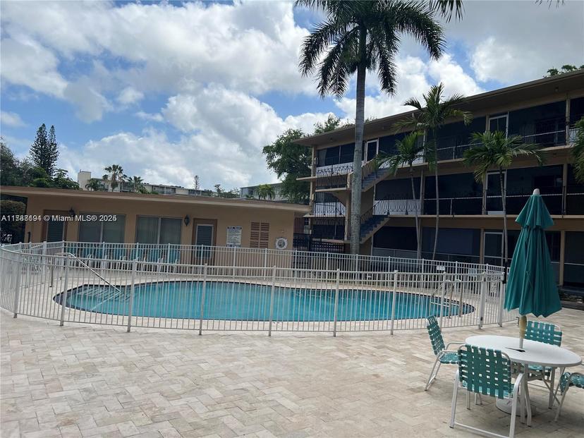 Picture of 1500 NE 127Th St # 114, North Miami FL 33161