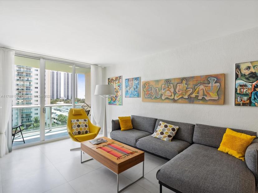 Picture of 19390 Collins Ave # 706, Sunny Isles Beach FL 33160