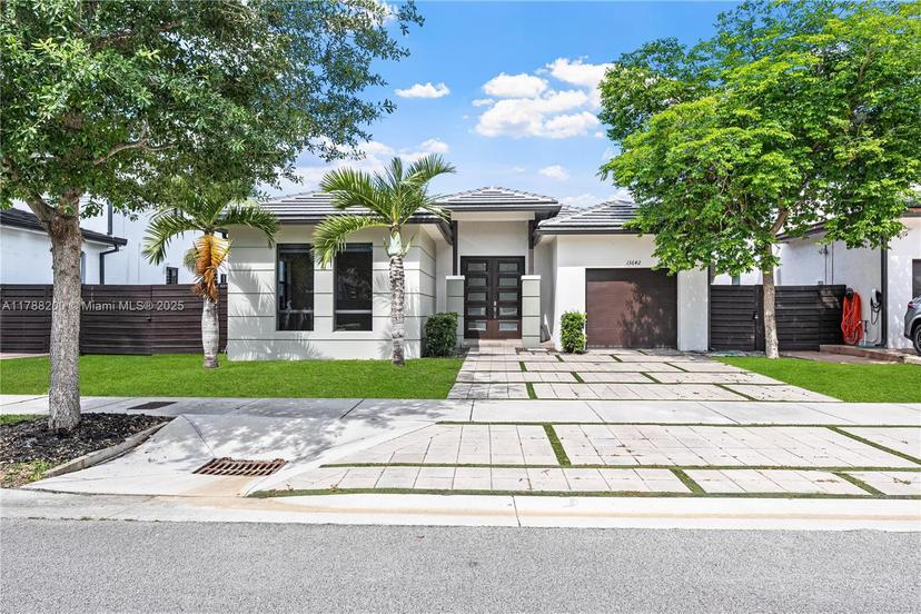 Picture of 13642 SW 160Th Ct, Miami FL 33196