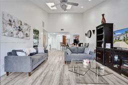 Picture of 236 Par Dr, Royal Palm Beach, FL 33411