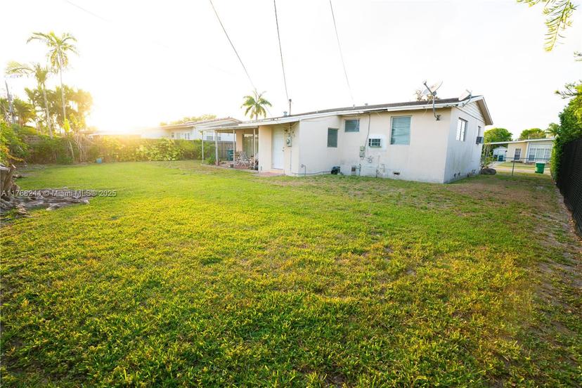 Picture of 8440 SW 27Th Ter, Miami FL 33155