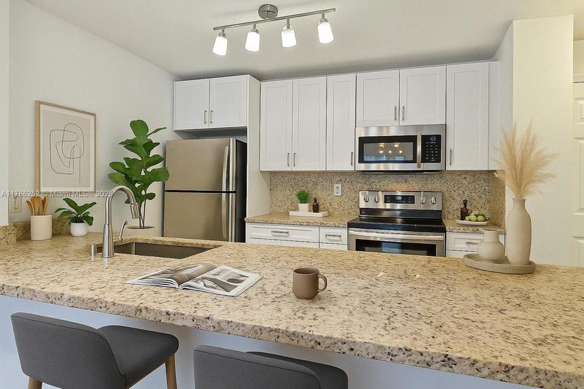 Picture of 9641 SW 77Th Ave # 203D, Miami FL 33156