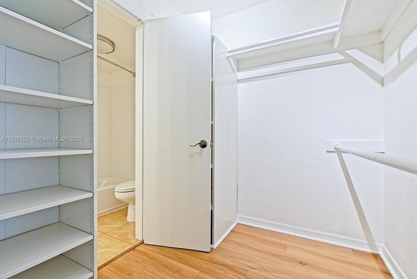 Picture of 9641 SW 77Th Ave # 203D, Miami FL 33156