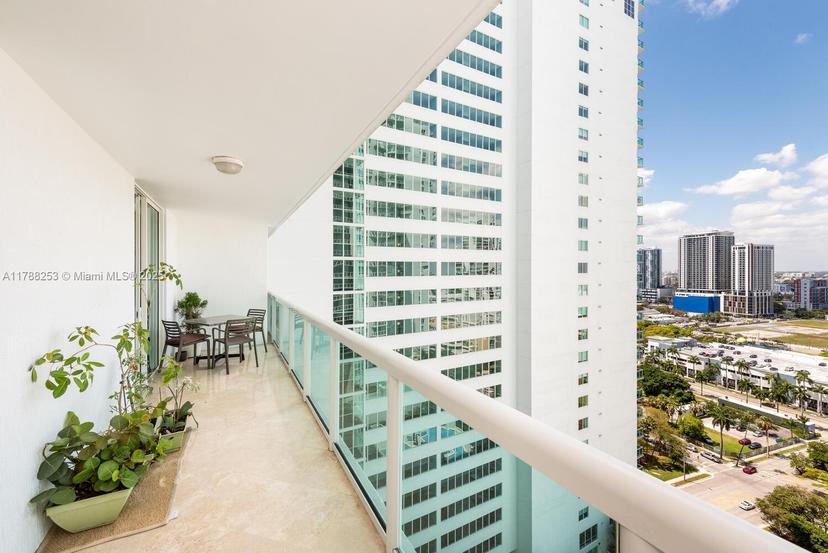 Picture of 1800 N Bayshore Dr # 2406, Miami FL 33132