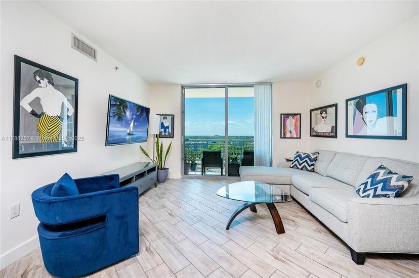 Picture of 9066 SW 73Rd Ct # 908, Miami FL 33156