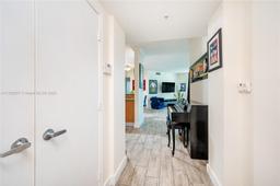 Picture of 9066 SW 73Rd Ct # 908, Miami, FL 33156