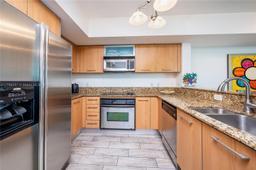 Picture of 9066 SW 73Rd Ct # 908, Miami, FL 33156