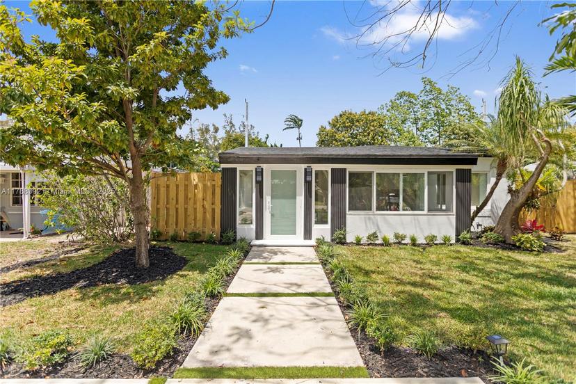 Picture of 1345 NE 182Nd St, North Miami Beach FL 33162