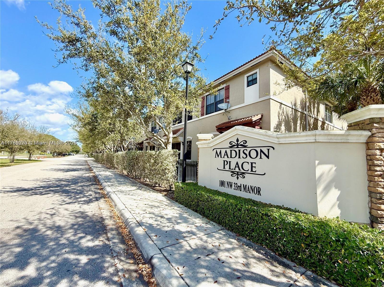 Picture of 1047 NW 33Rd Mnr, Pompano Beach, FL 33064