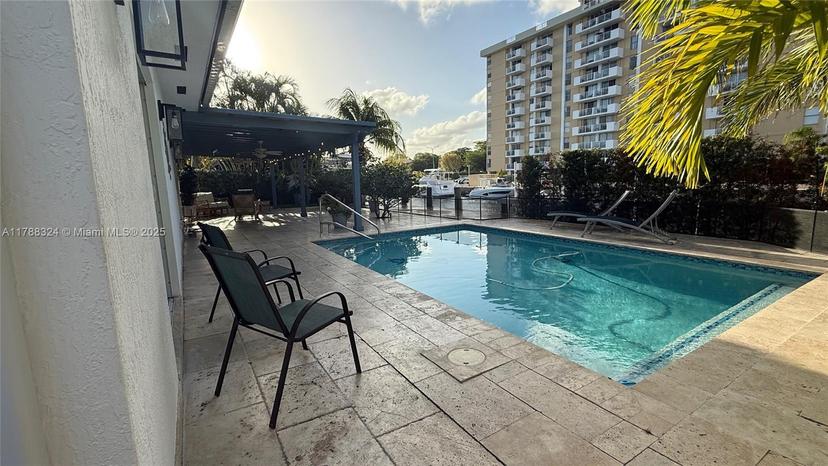 Picture of 2105 Arch Creek Dr, North Miami FL 33181