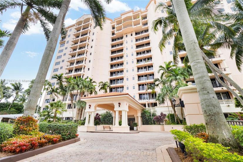 Picture of 13627 Deering Bay Dr # 901, Coral Gables FL 33158