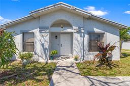 Picture of 6493 SW 152Nd Pl # 93, Miami, FL 33193