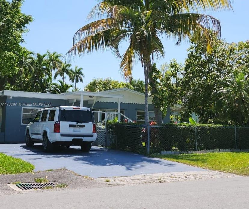 Picture of 1440 NE 117Th St, Miami FL 33161