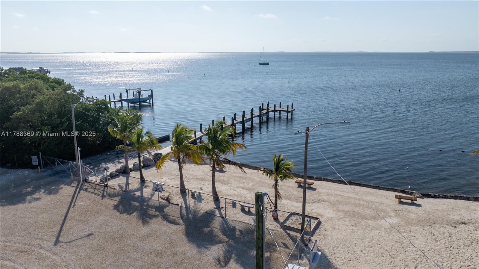 Picture of 40 Orange Dr, Key Largo, FL 33037