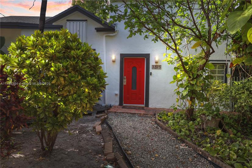 Picture of 3375 SW 29Th Ter, Miami FL 33133