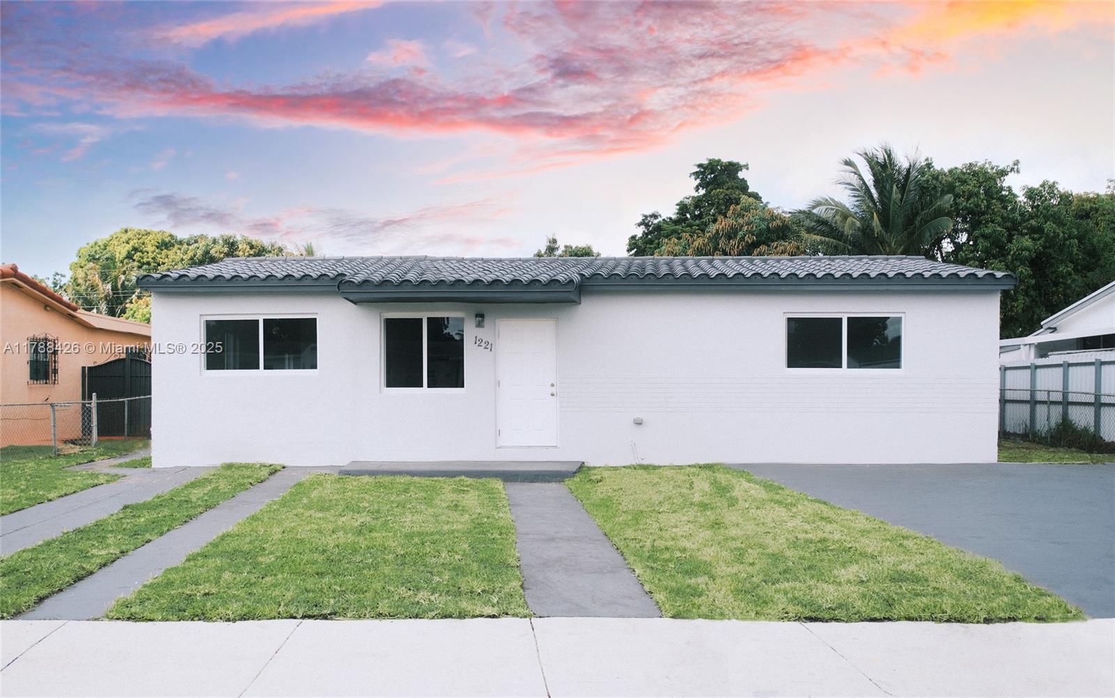 Picture of 1221 W 34 St, Hialeah, FL 33012