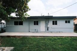 Picture of 1221 W 34 St, Hialeah, FL 33012