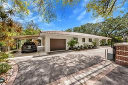 Picture of 2325 Alhambra Cir, Coral Gables, FL 33134