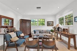 Picture of 3730 Kumquat Ave, Miami, FL 33133