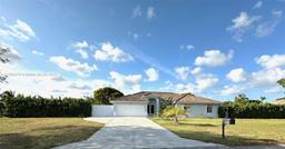 Picture of 15433 SW 278Th St, Homestead, FL 33032