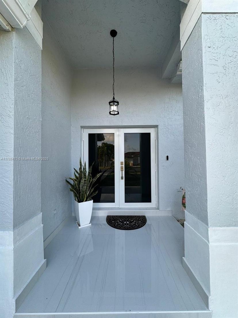 Picture of 15433 SW 278Th St, Homestead FL 33032
