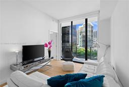 Picture of 2678 Tigertail Ave # 615, Miami, FL 33133