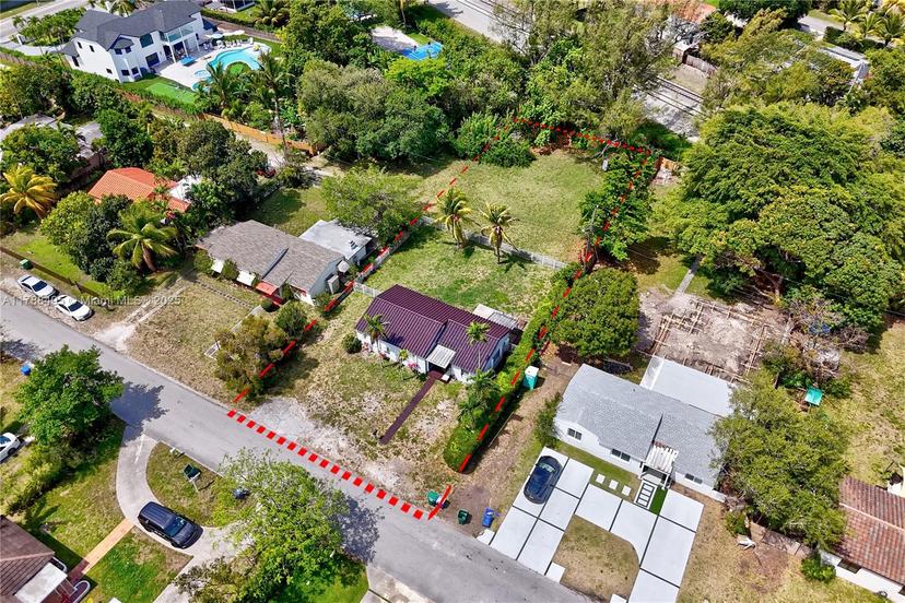 Picture of 10830 NE 10Th Ct, Miami FL 33161