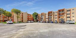 Picture of 13715 Kendale Lakes Cir # A10, Miami, FL 33183