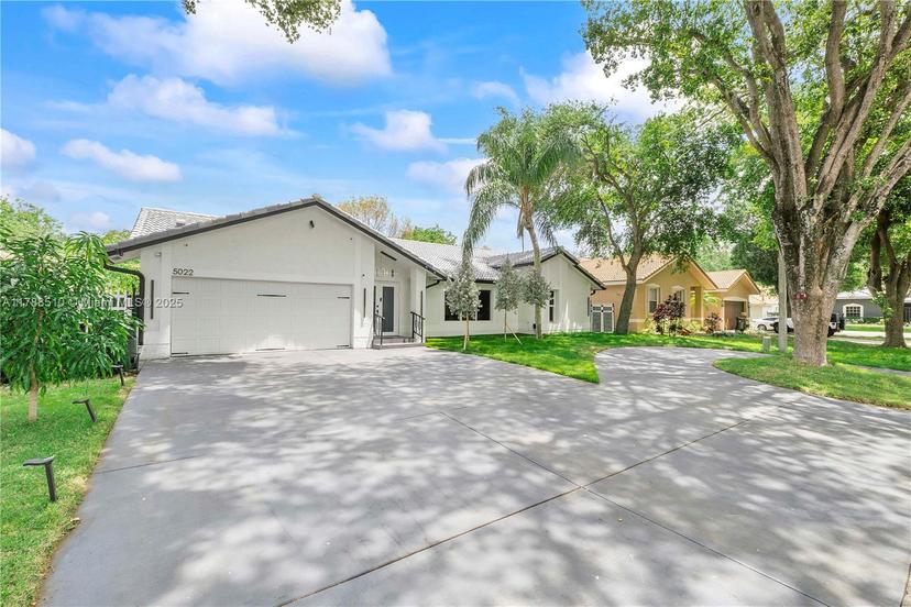 Picture of 5022 NW 45Th Ave, Coconut Creek FL 33073