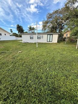 Picture of 1770 NW 109Th St, Miami, FL 33167