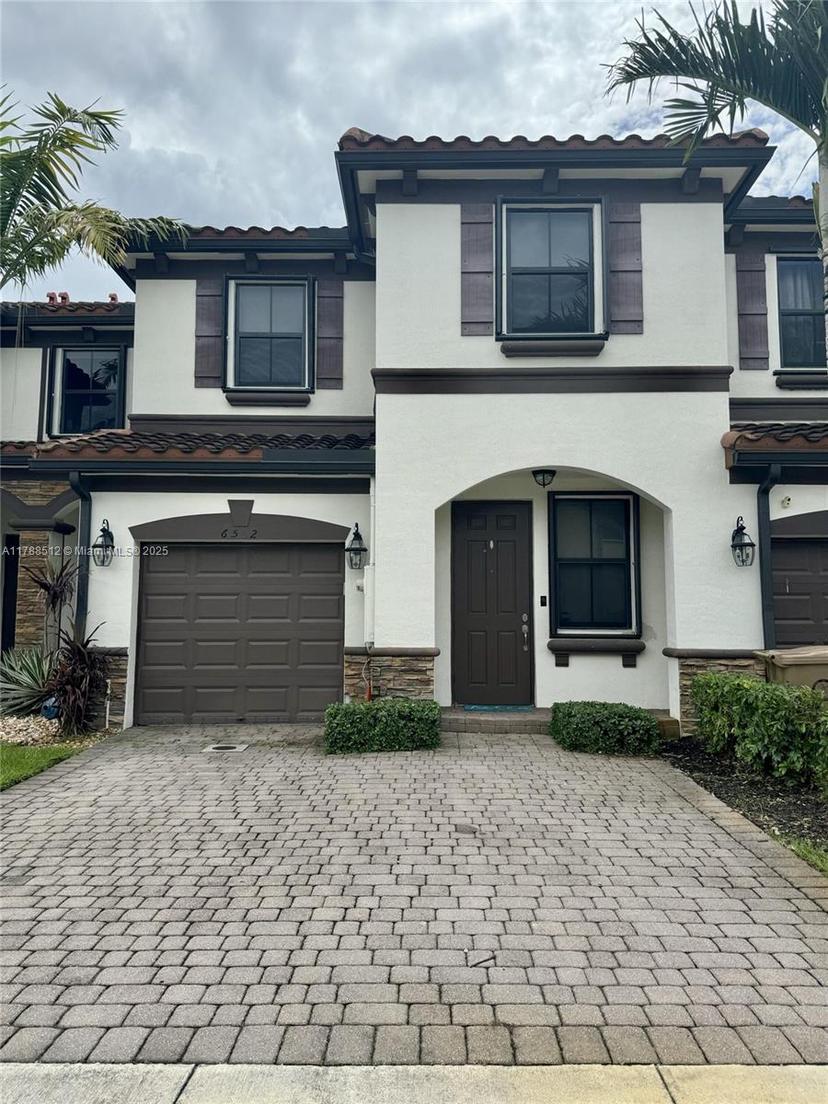 Picture of 6532 S Anise Ct, Davie FL 33314
