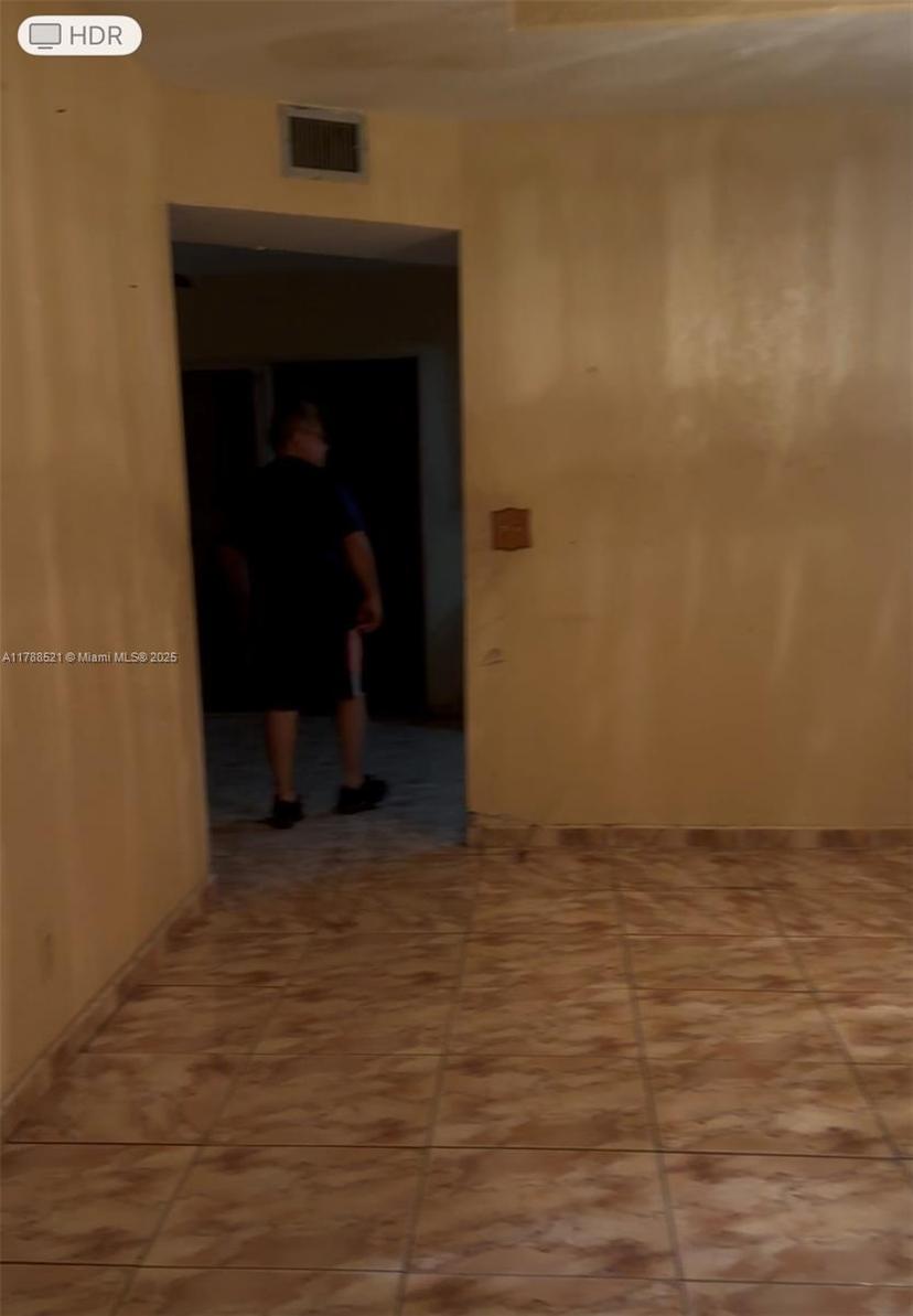 Picture of 2652 NW 60Th Way # 175, Sunrise FL 33313