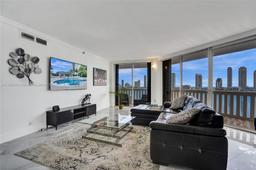 Picture of 3000 Island Blvd # 1106, Aventura, FL 33160