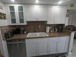 Picture of 800 SW 142Nd Ave # 401N, Pembroke Pines, FL 33027