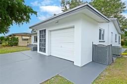 Picture of 4917 NW 48Th Ave, Tamarac, FL 33319
